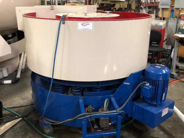 Rampe SB-12CW Vibratory Finisher